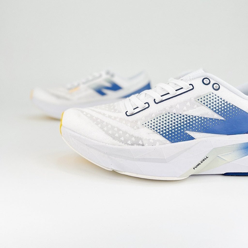 Tênis New Balance FuelCell Rebel V4 - Blue limited