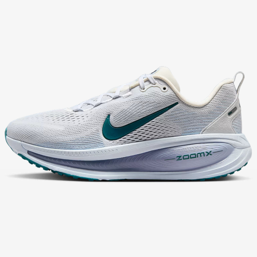 Tênis Nike Vomero 18 - Branco/Verde