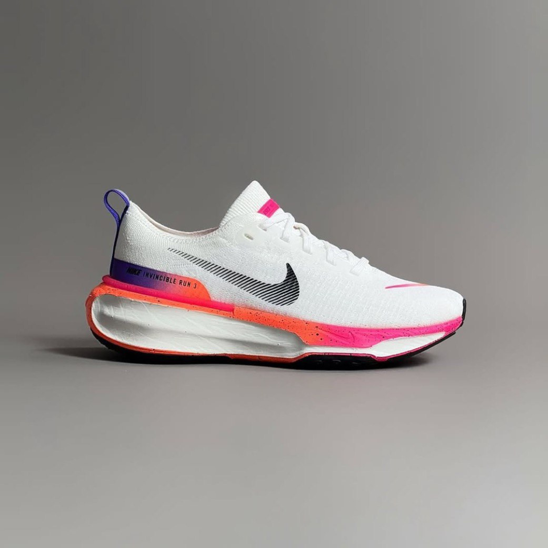 Tênis Nike Invincible Run 3 - Branco/Hyper Rosa