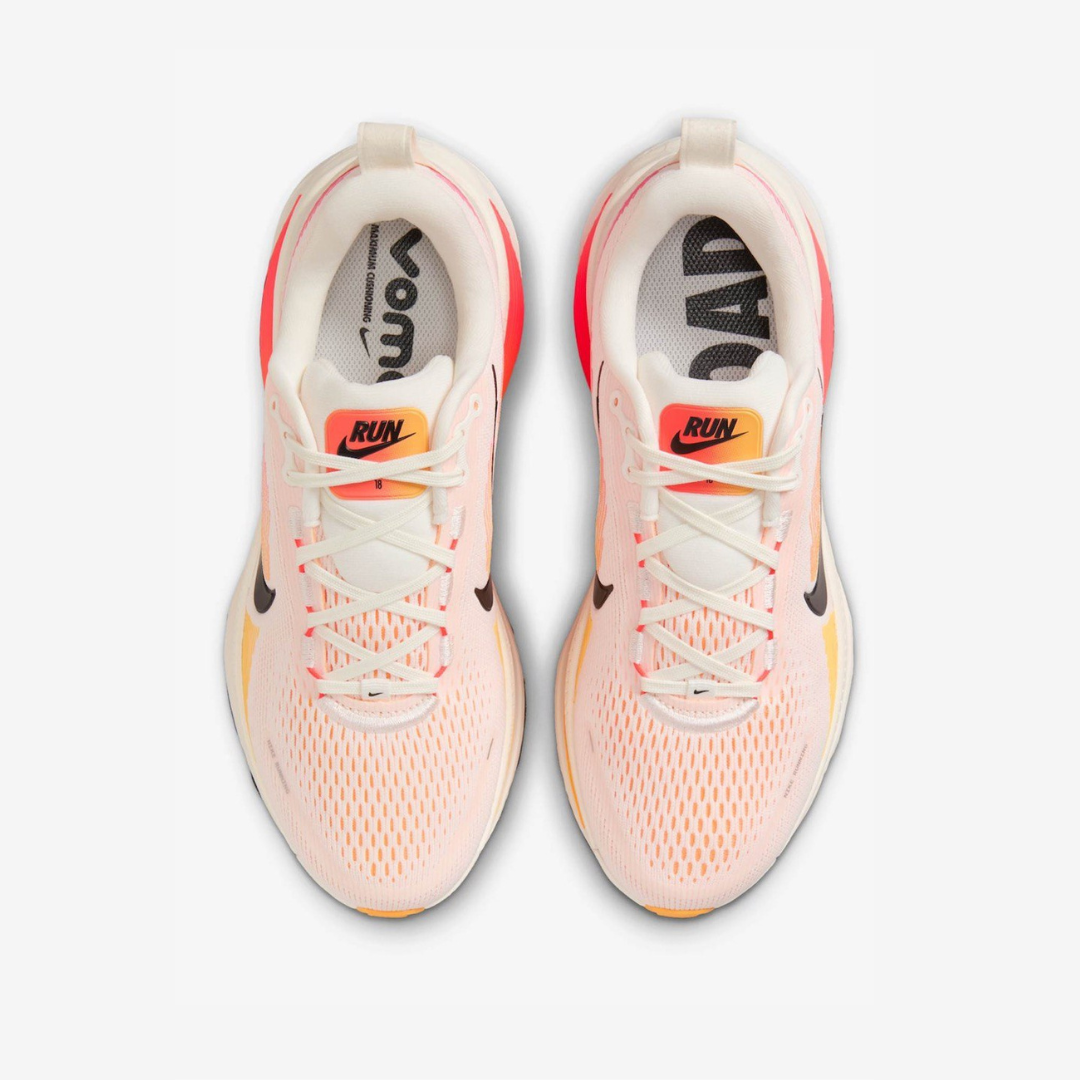 Tênis Nike Vomero 18 - Branco/Laranja