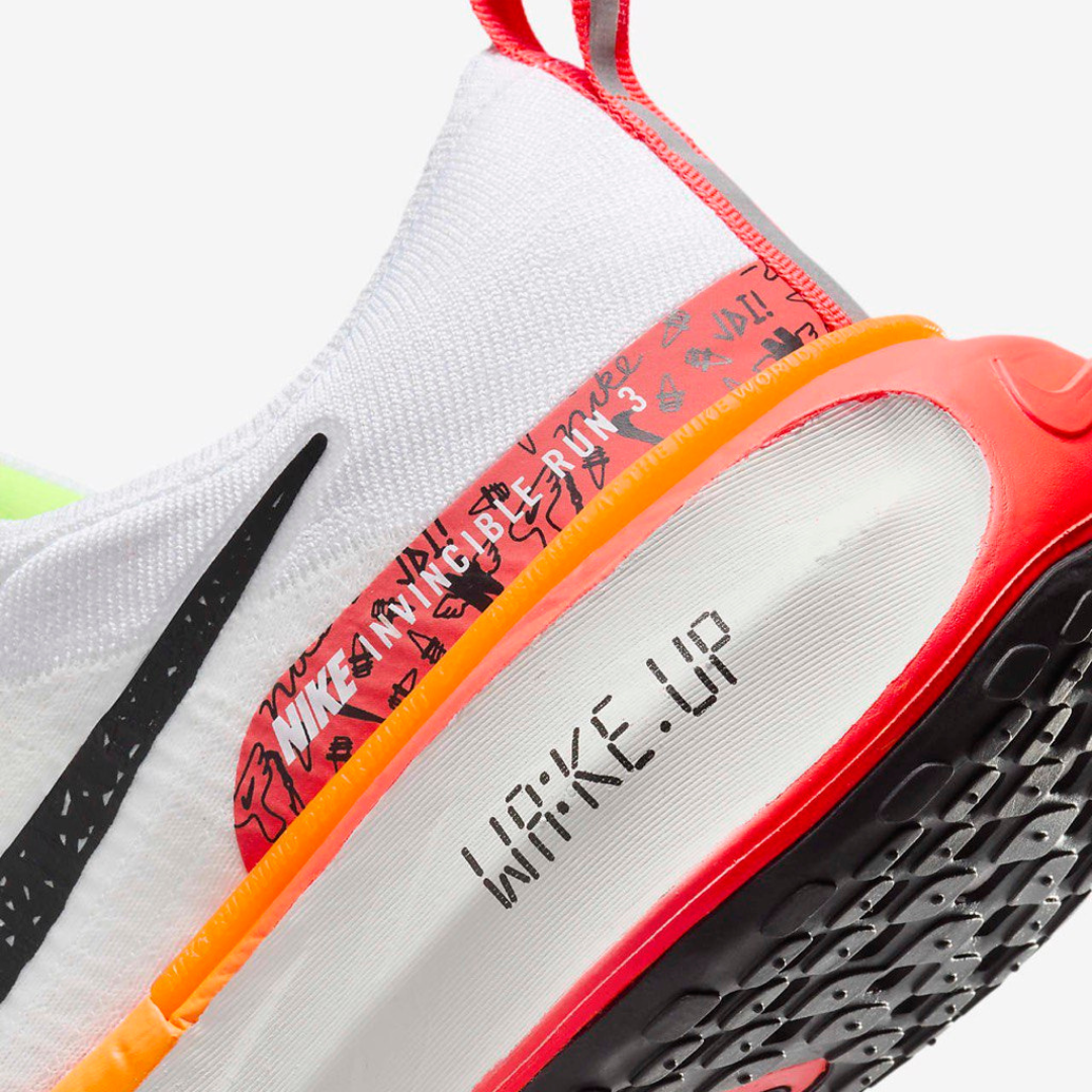 Tênis Nike Invincible Run 3 White Bright Crimson