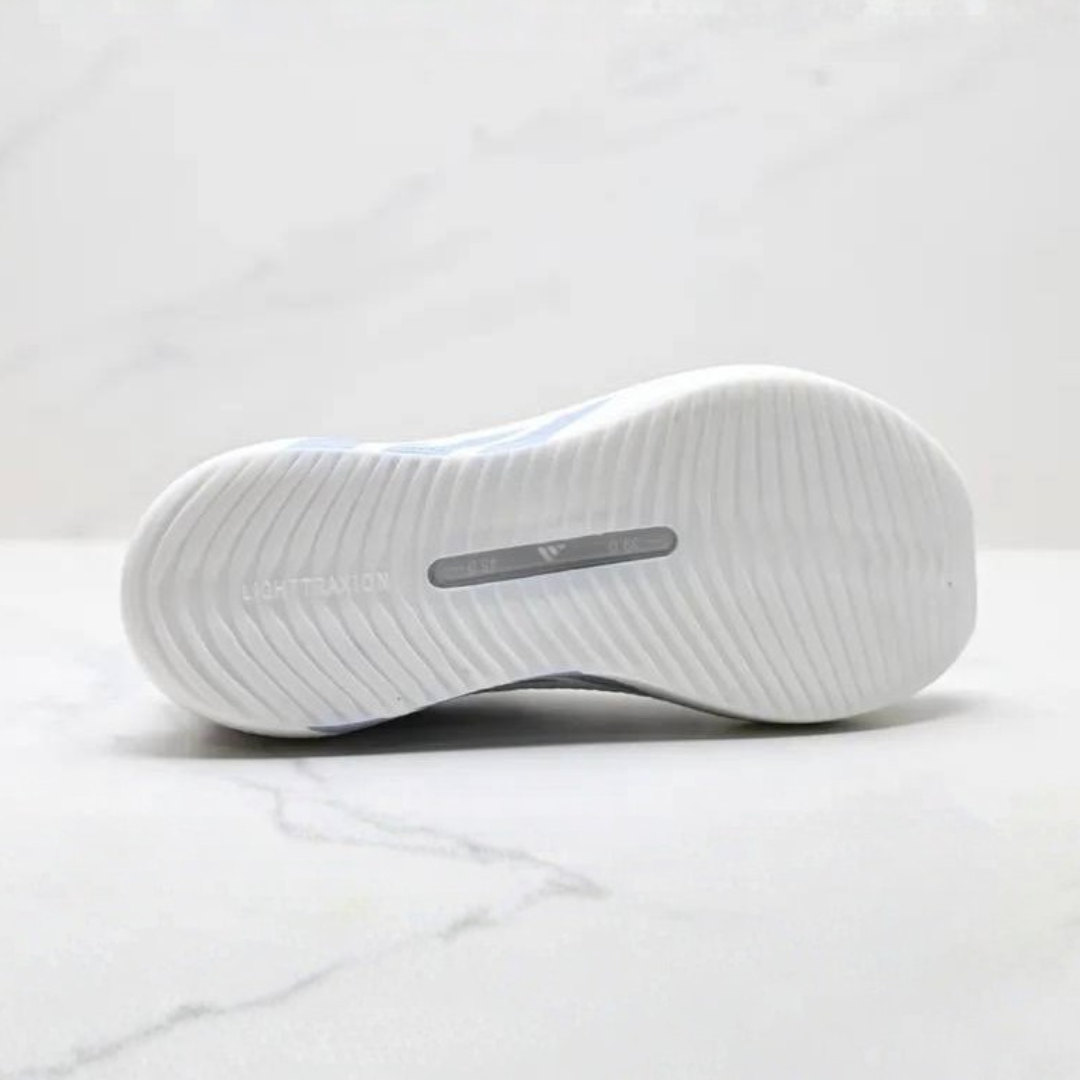 Tênis Adidas Hyperboost Edge - Branco/Cinza