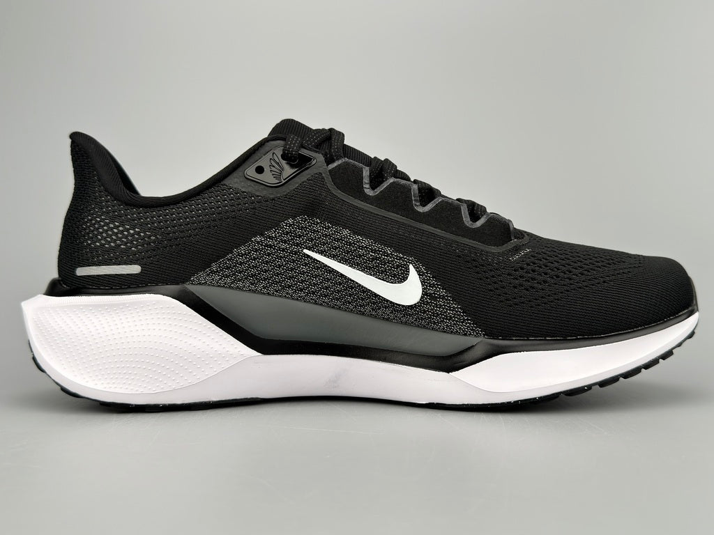 Tênis Nike Air Zoom Pegasus 41 - Clássico