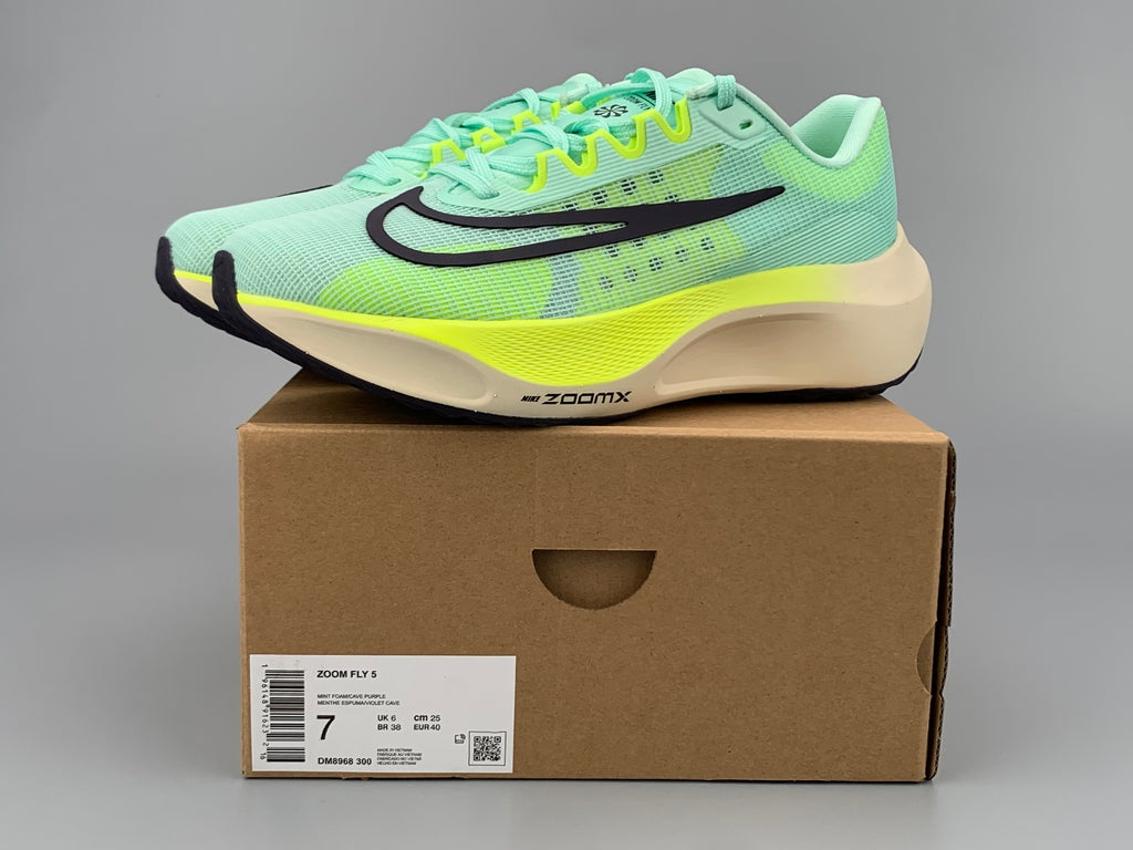 Tênis Nike Zoom Fly 5 - Verde Claro