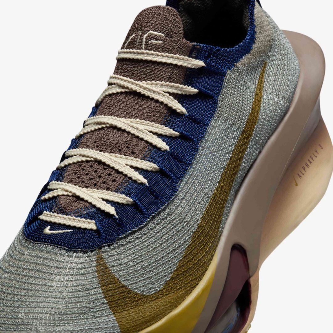 Tênis Nike ZoomX ALPHAFLY Next% 3 Premium - Marrom/Cinza