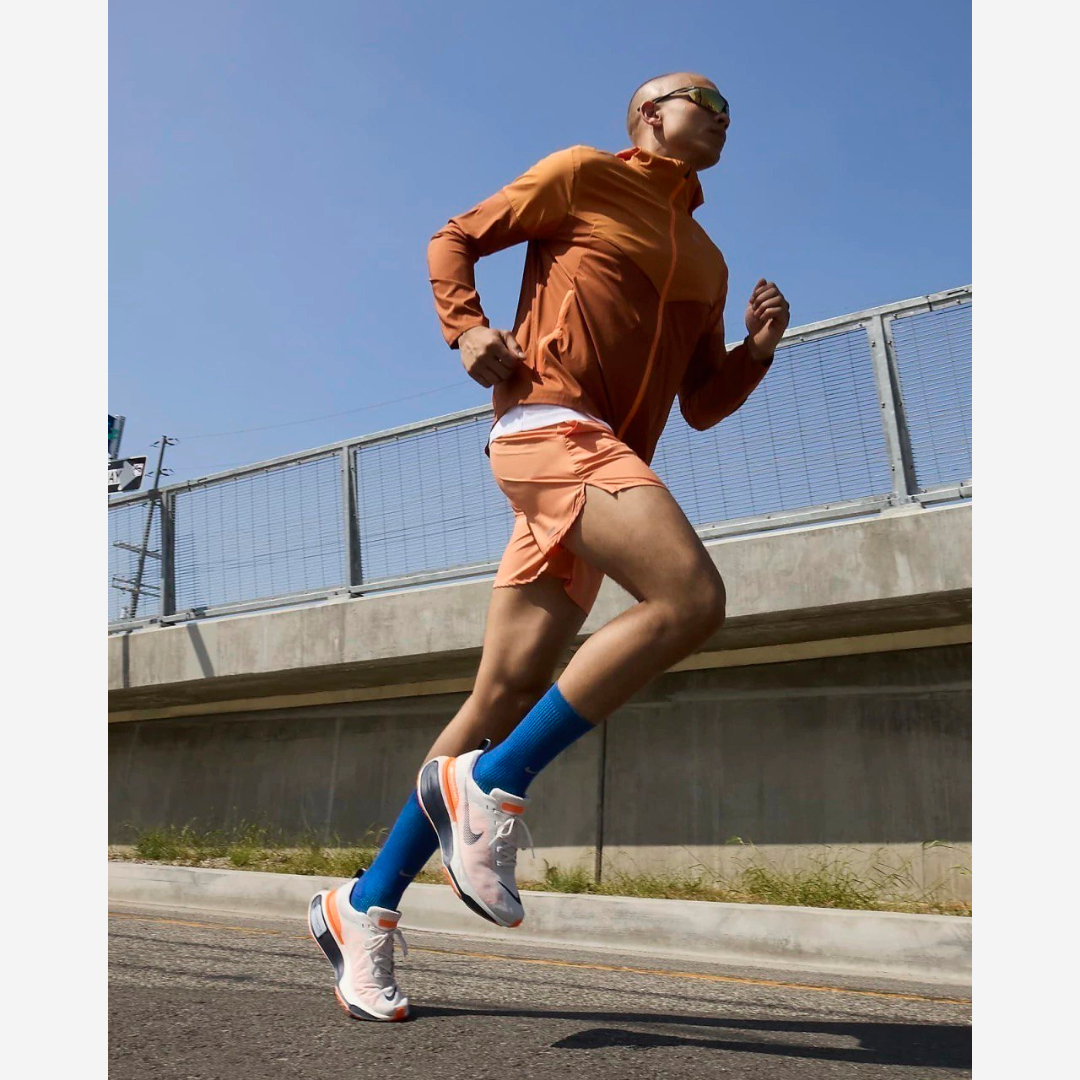 Tênis Nike Invincible Run 3 - Laranja/Branco