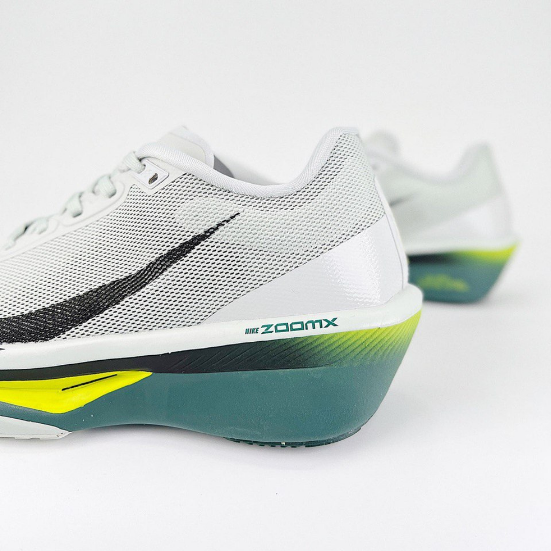 Tênis Nike Zoom Fly 6 - Branco/Verde