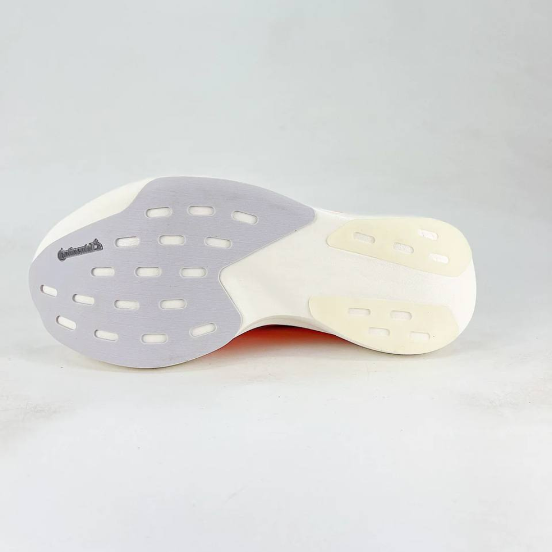 Tênis Adidas Adizero EVO SL -  Branco/Laranja