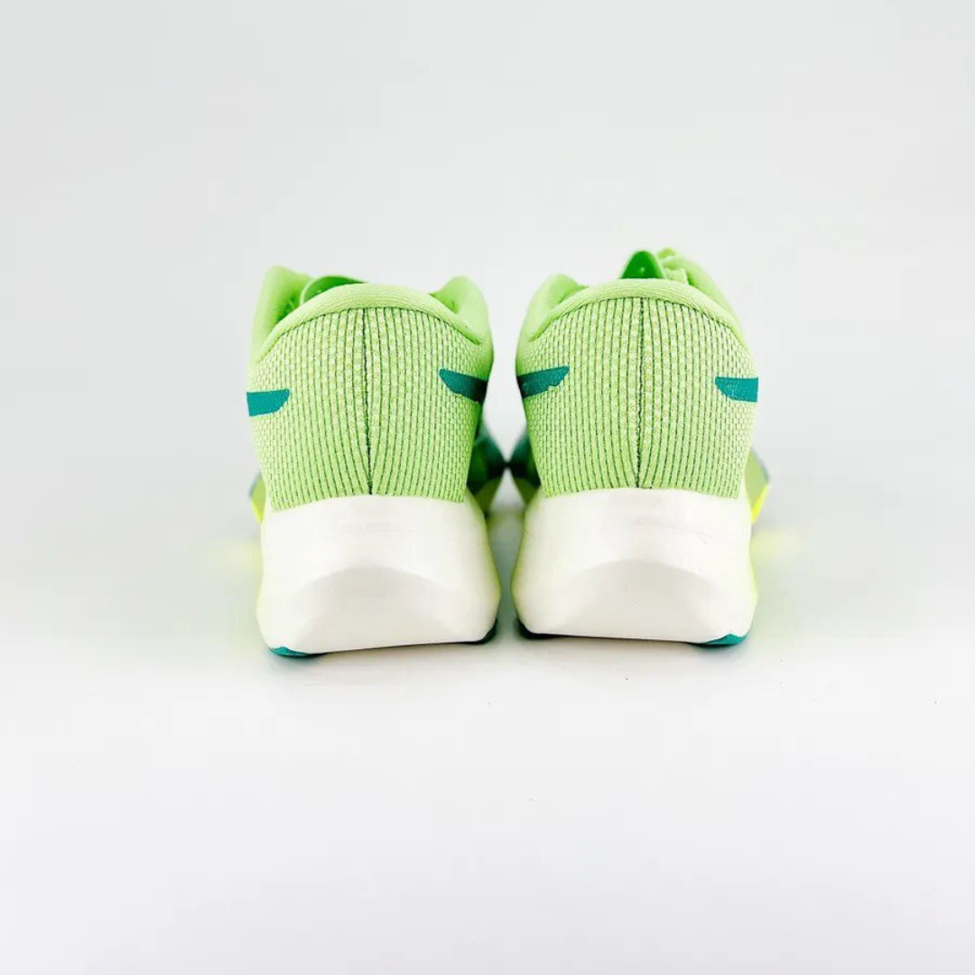 Tênis Asics Metaspeed Sky Paris - Verde