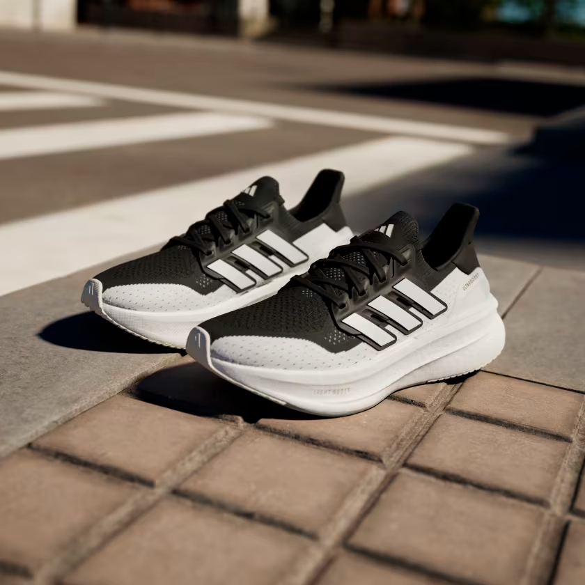 Tênis Adidas Ultraboost 5 Black Cloud White