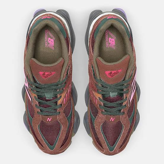 Tênis New Balance 9060 Burgundy Pink
