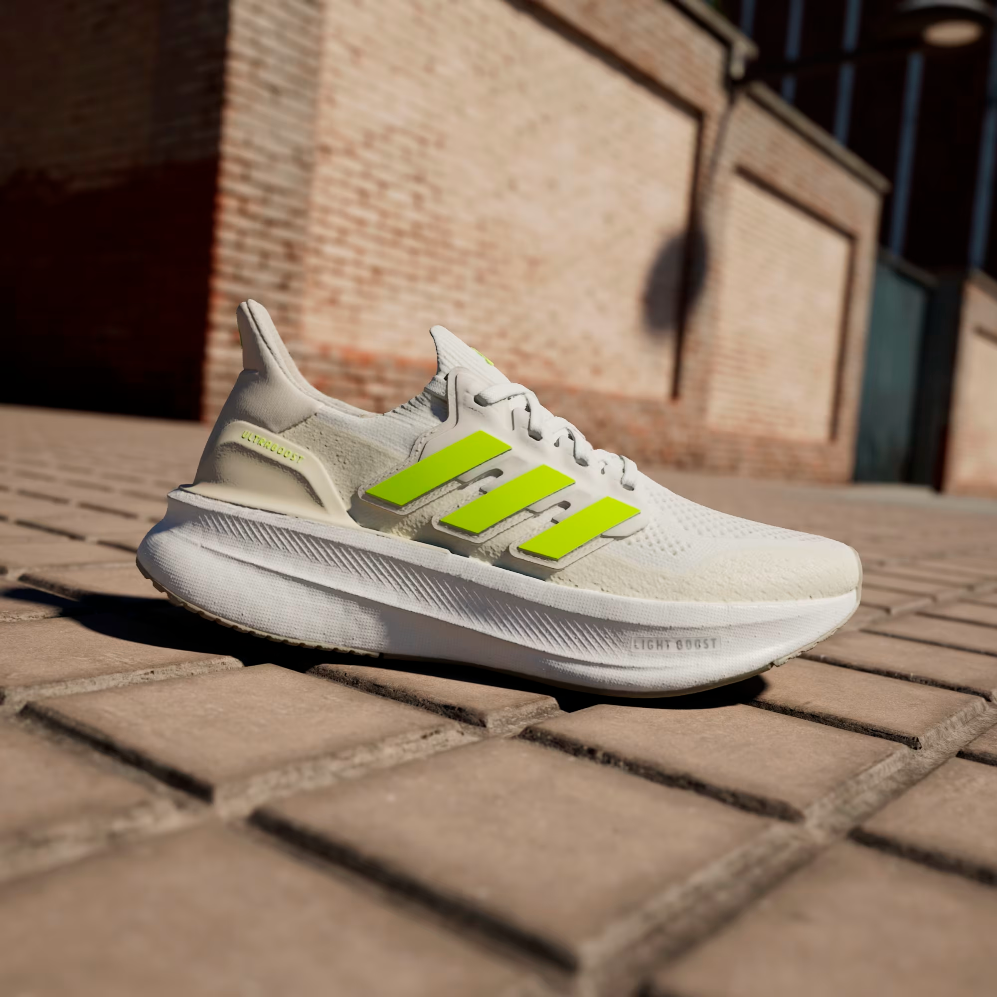 Tênis Adidas Ultraboost 5 Cloud White  Lemon