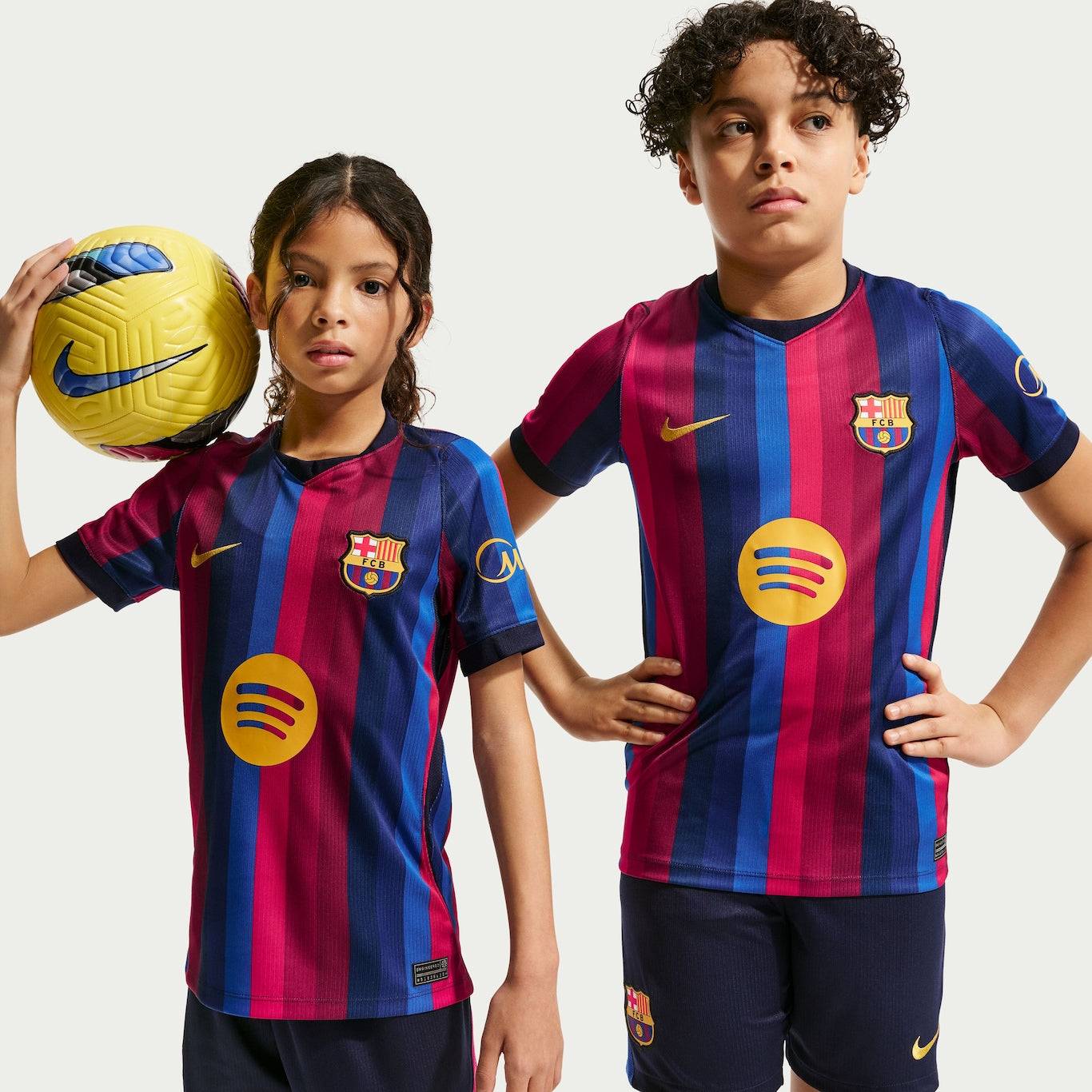 Conjunto Infantil Nike Barcelona 2026/27 I