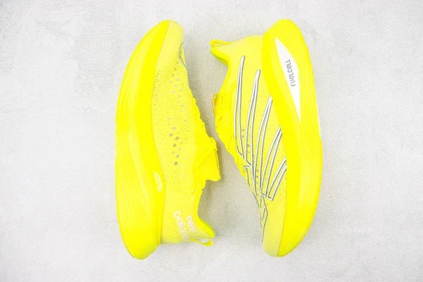 Tênis New Balance Fuelcell Supercomp Elite V3 - Amarelo