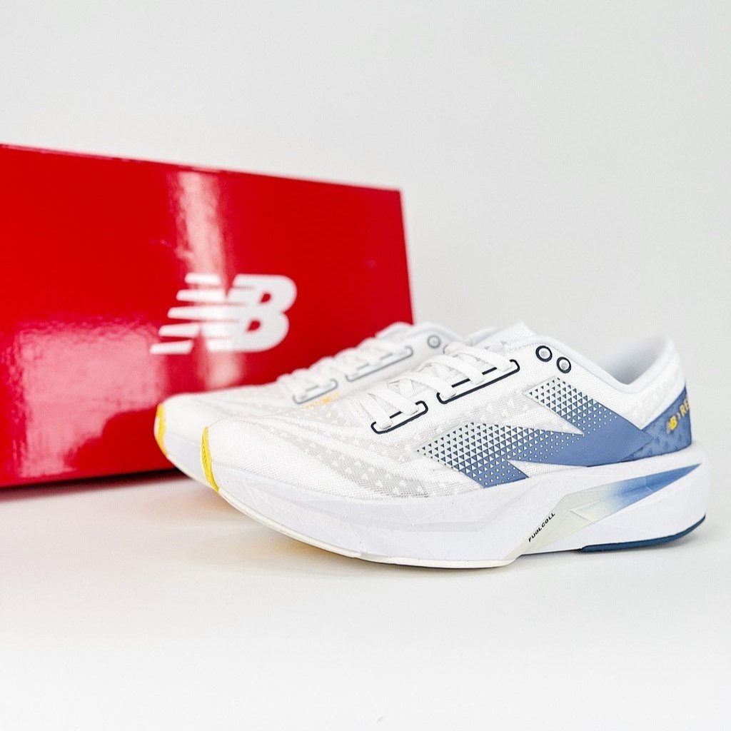 Tênis New Balance FuelCell Rebel V4 - Blue limited
