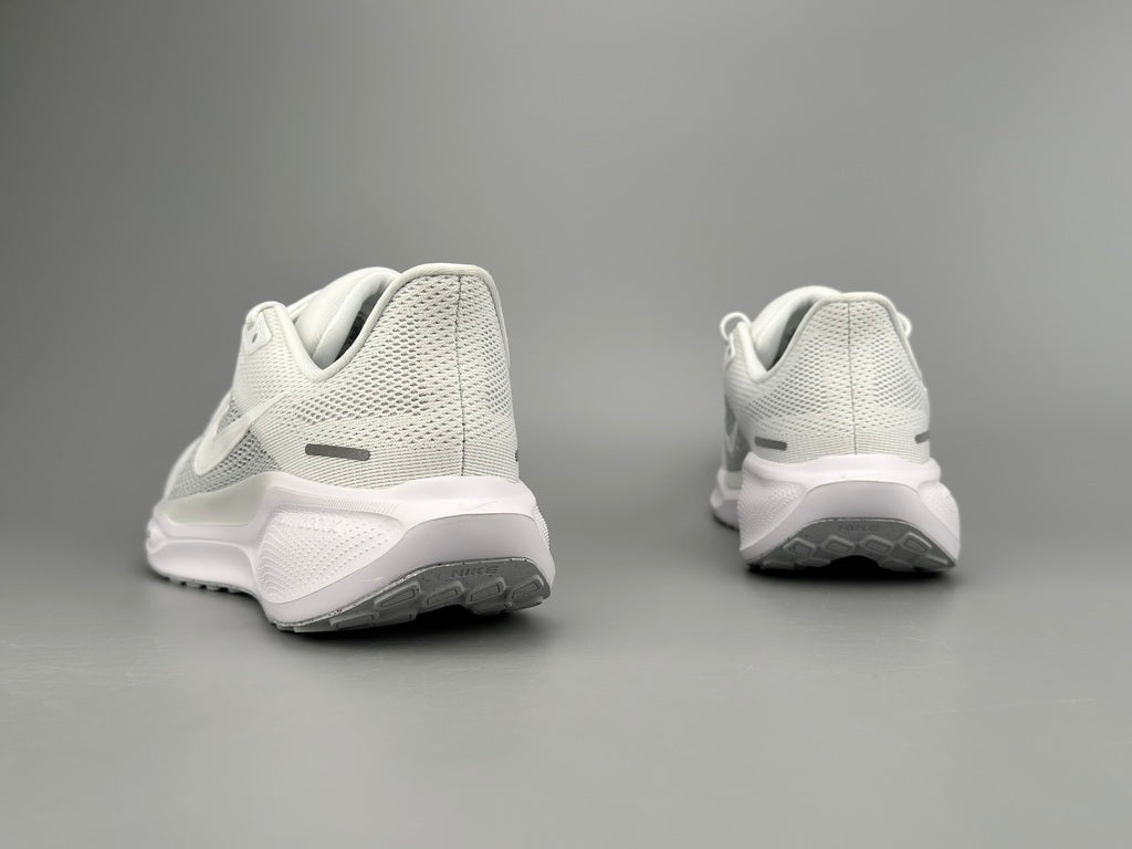 Tênis Nike Air Zoom Pegasus 41 - Branco-White