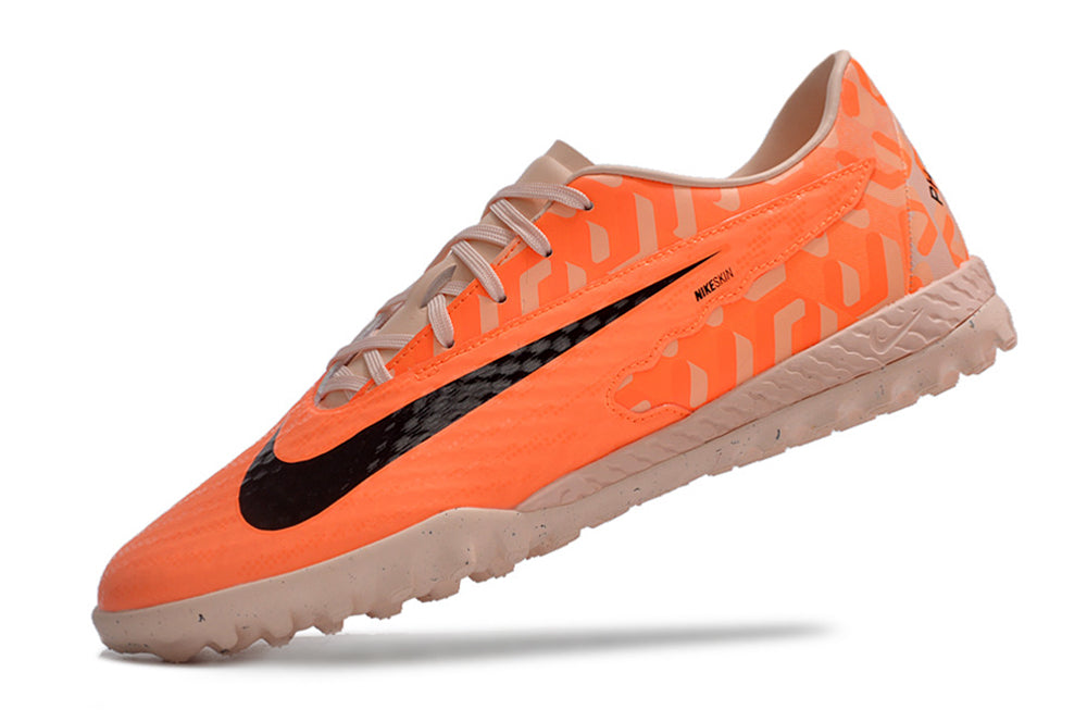 Chuteira Nike Phantom GX Society Academy United