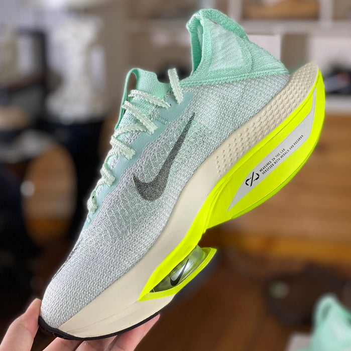 Tênis Nike Air Zoom Alphafly Next%2 - Verde/Branco