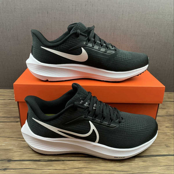 Tênis Nike Air Zoom Pegasus 39 - Preto/Branco