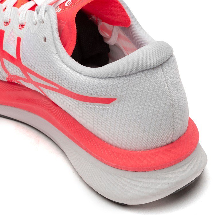 Tênis Asics Magic Speed 3 - Branco e Vermelho