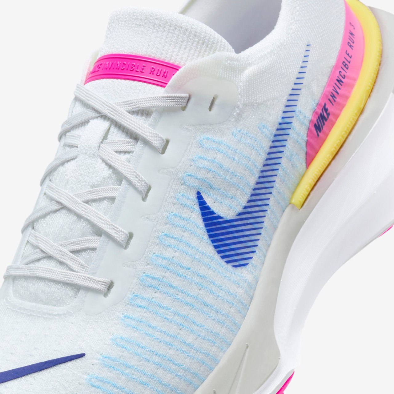 Tênis Nike Invincible Run 3 Branco Rosa