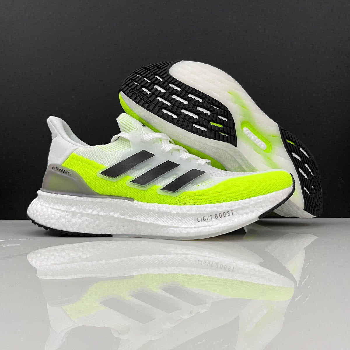 Tênis Adidas Ultraboost 5 Branco Verde Fluorescente