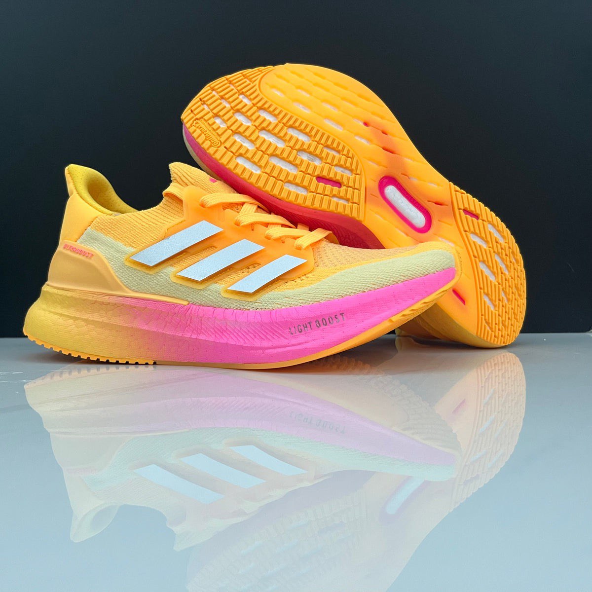 Tênis Adidas Ultraboost 5 Laranja Rosa