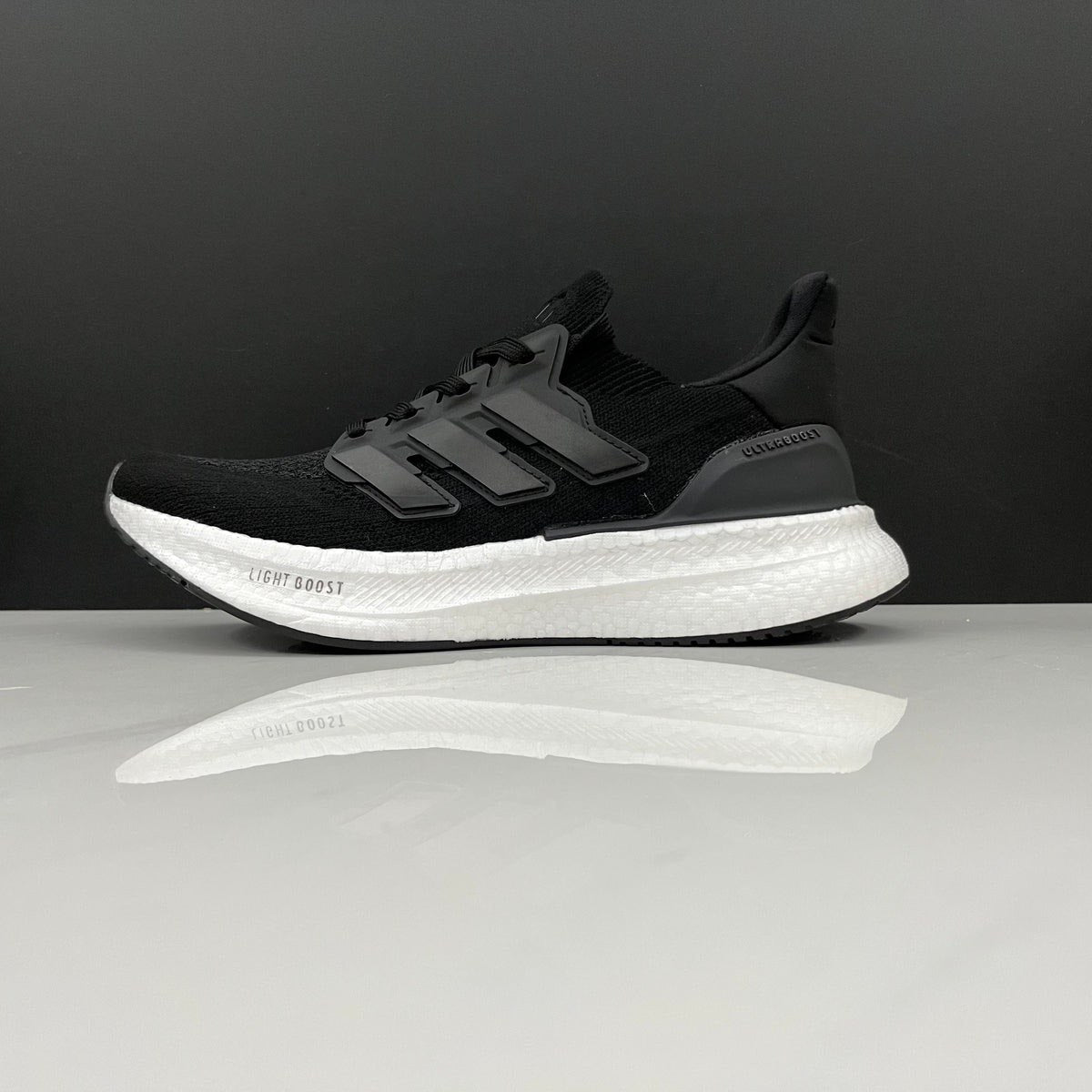 Tênis Adidas Ultraboost 5 Preto Branco