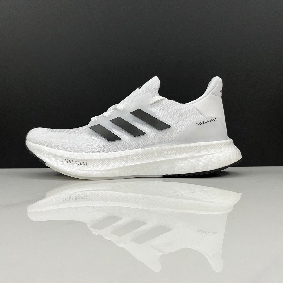 Tênis Adidas Ultraboost 5 Branco Preto