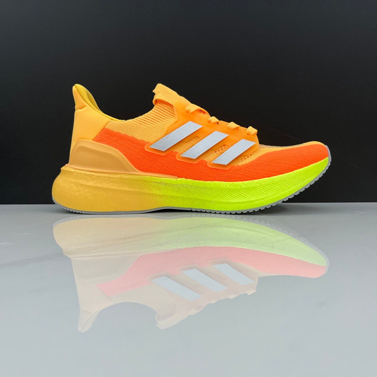 Tênis Adidas Ultraboost 5 Laranja Verde
