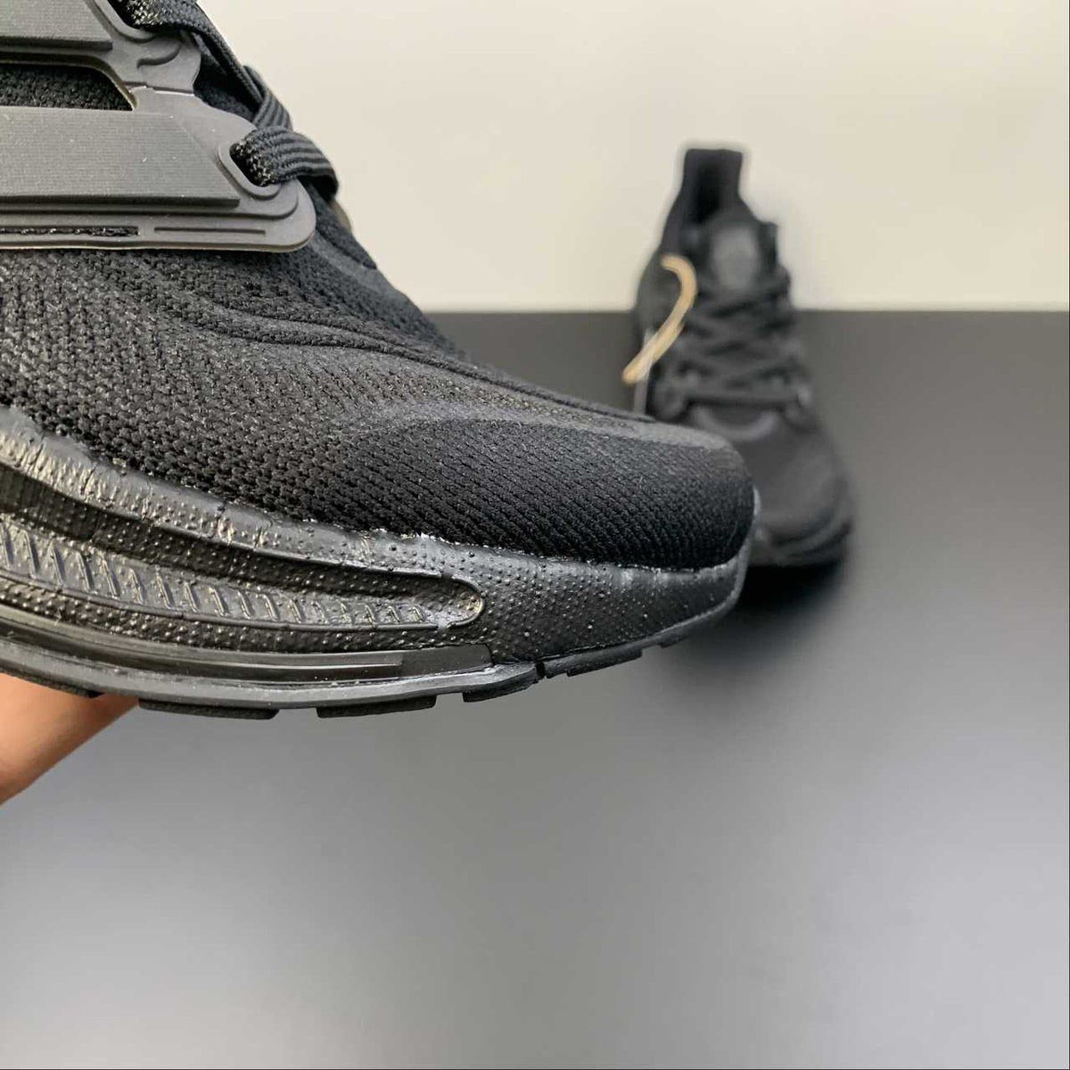 Tênis Adidas Ultraboost Light 23 Preto