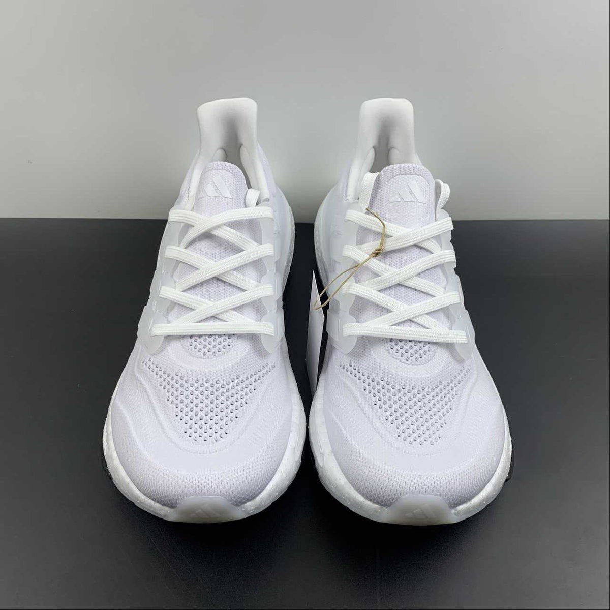 Tênis Adidas Ultraboost Light 23 Branco