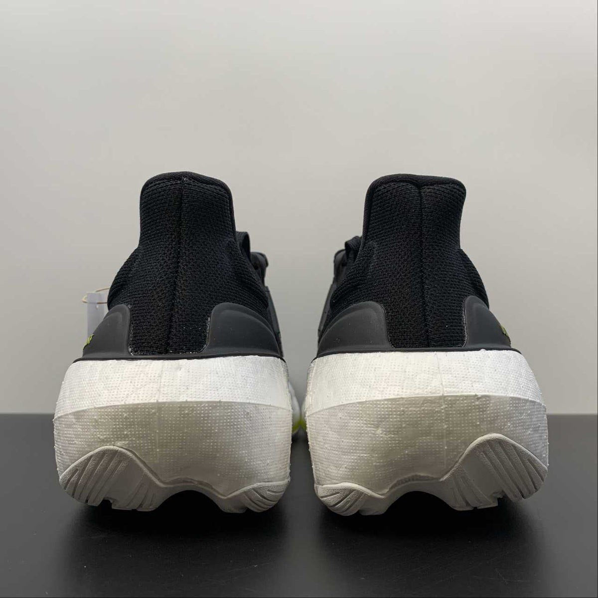 Tênis Adidas Ultraboost Light 23 Preto com Verde