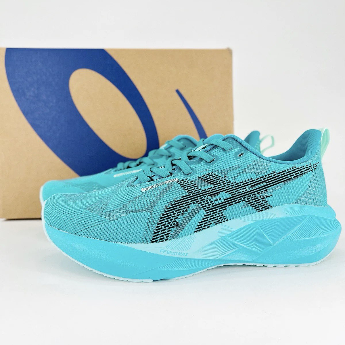 Tênis Asics Novablast 5 - Turquesa