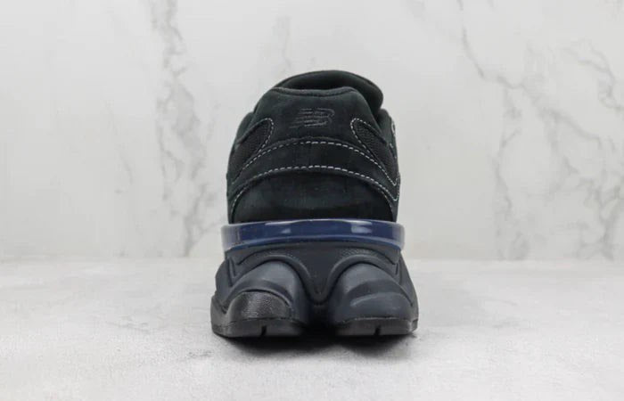 Tênis New Balance 9060 Sea Salt Black