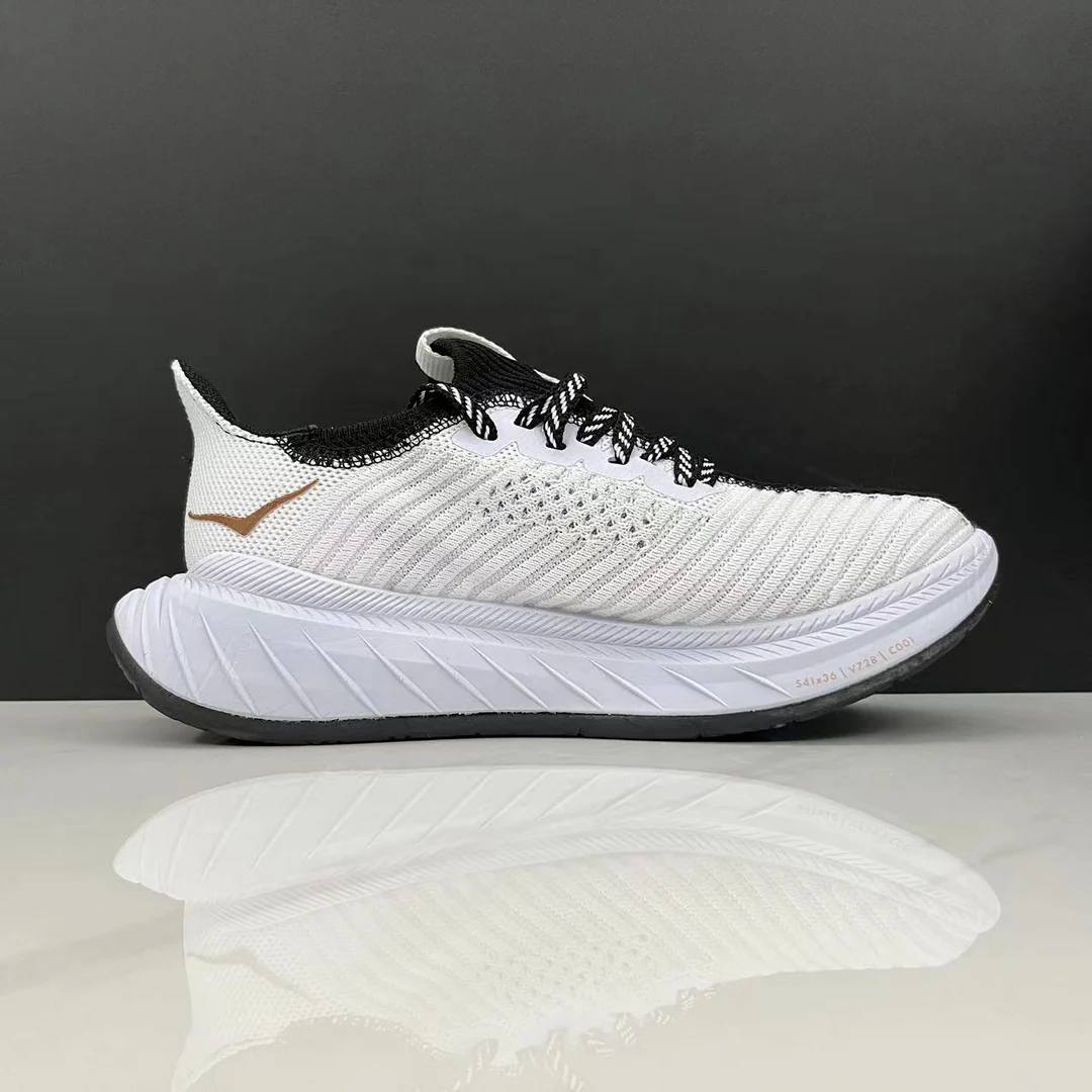 Tênis Hoka Carbon X3 - Preto/Branco